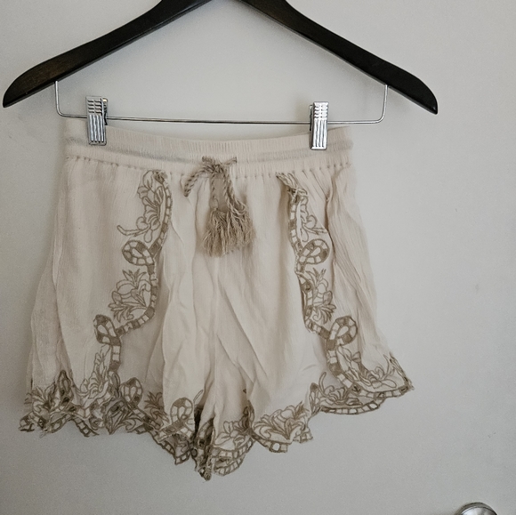 2 piece short and crop top set - Picture 6 of 6